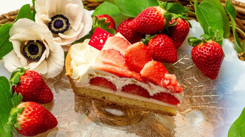 【甜点速报】日本2024年1月必吃美丽甜点，草莓控狂欢季来咯！